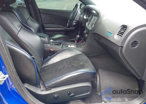 2013 Dodge Charger Road/Track z USA, uszkodzony, nr VIN 2C3CDXCT5DH642851